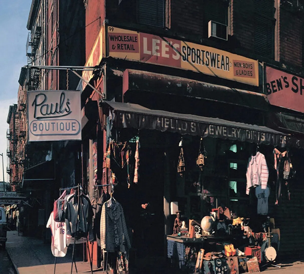 PAUL'S BOUTIQUE
