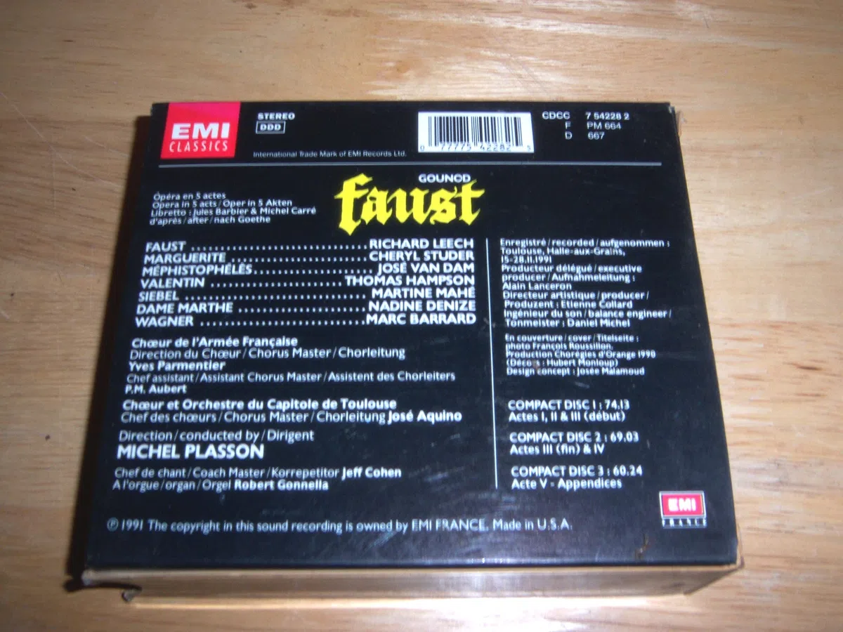 Faust-Complete Opera
