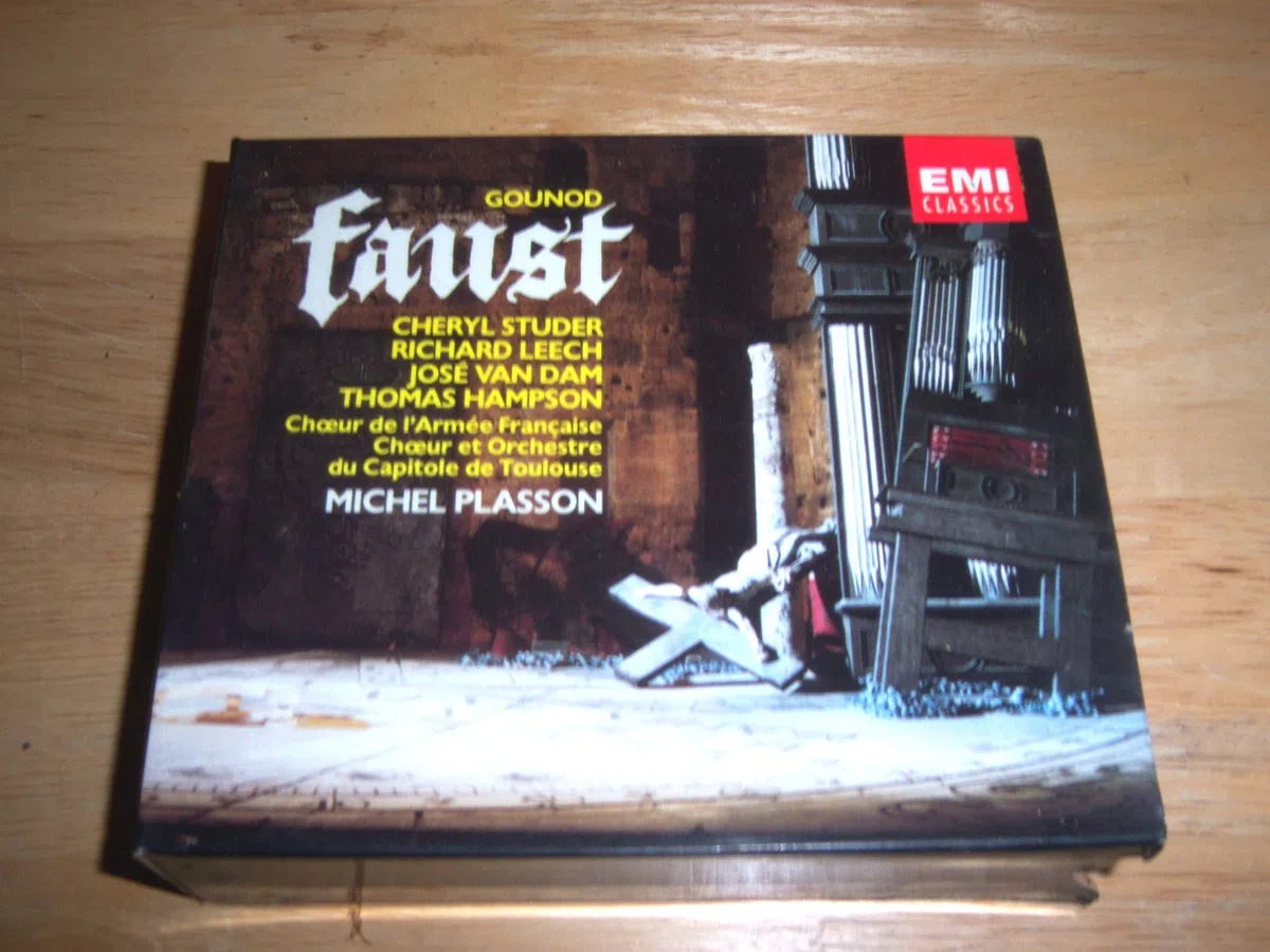 Faust-Complete Opera