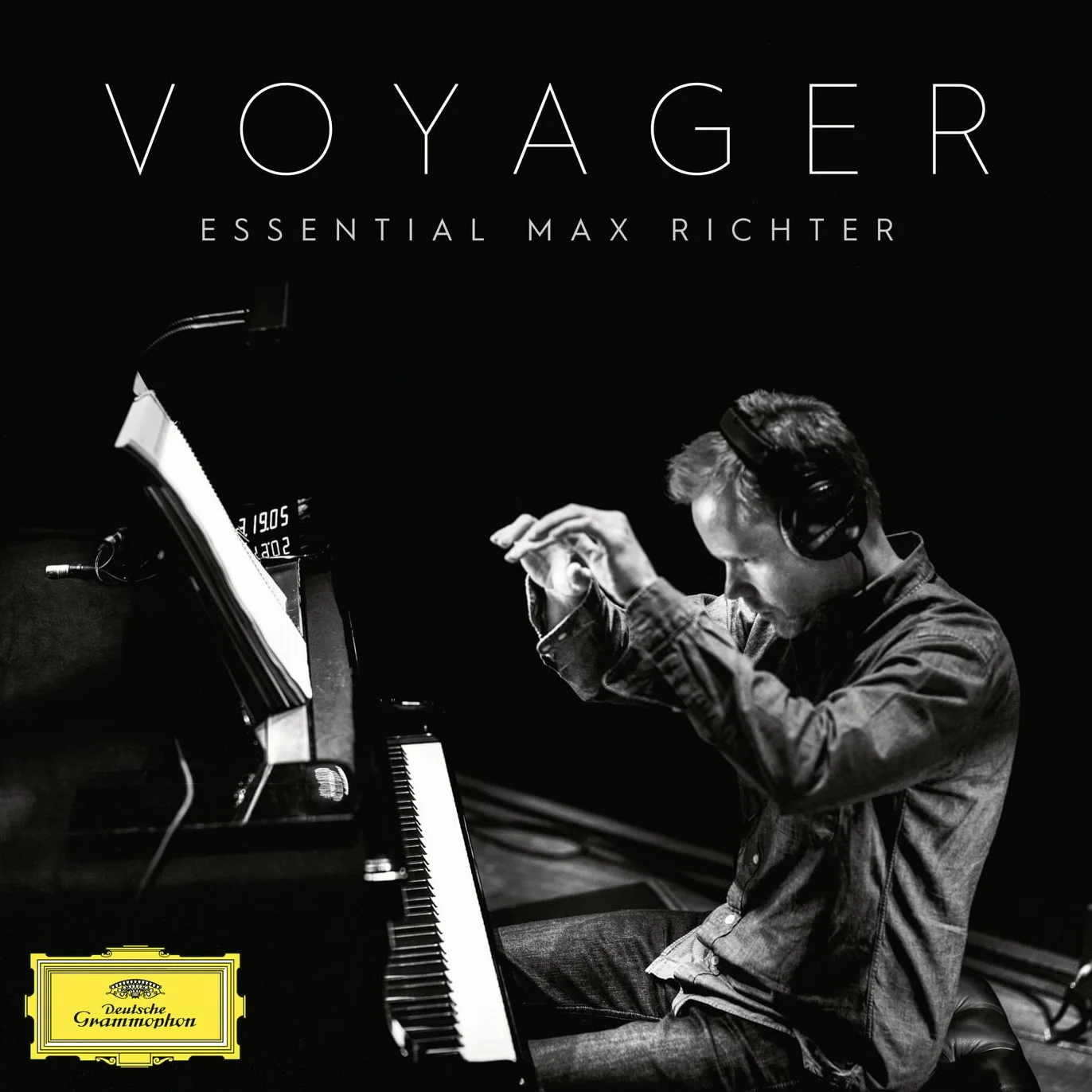 VOYAGER: ESSENTIAL MAX RIC